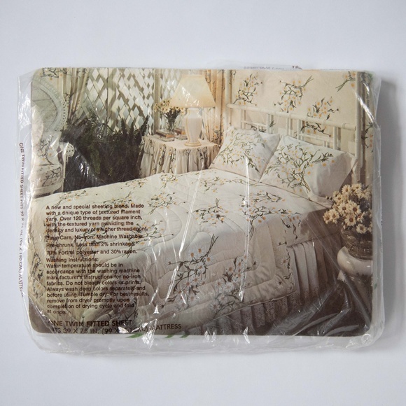 Twin Fitted Sheet | Vintage Burlington Lustersoft Daisy Spray *PLZ READ* - Picture 5 of 8